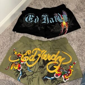 Ed Hardy Women's Graphic Shorts - Black and Olive
